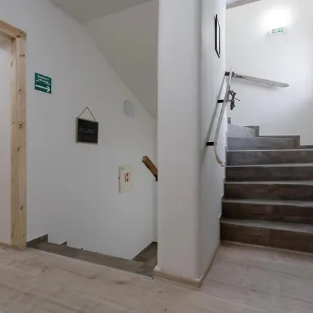 Number 5 Vlevo Dole Apartment Rokytnice nad Jizerou
